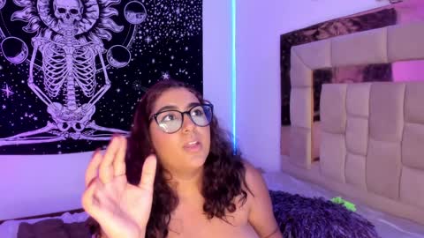 Heidy  online show from 01/16/25, 05:32