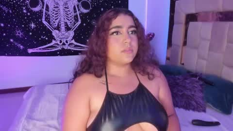 Heidy  online show from 02/20/25, 01:03
