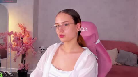 Amely online show from 06/16/26, 11:02