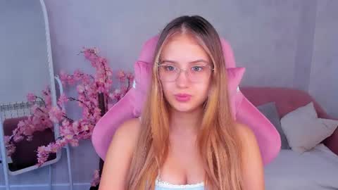 Amely online show from 06/28/26, 05:02