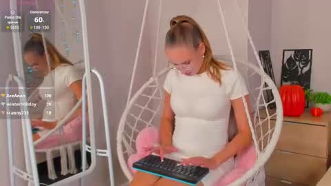 Amely online show from 07/28/26, 12:59