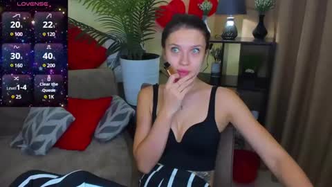 Snapshot of sheillatyler chatting on 02/12/25, 08:16 Alexis online show from 02/12/25, 08:16