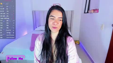 Snapshot of sheirysex chatting on 10/08/25, 03:48 Danna online show from 10/08/25, 03:48