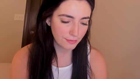 sheisallthat online show from 10/22/25, 01:50