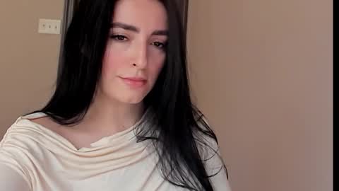 sheisallthat online show from 11/11/25, 09:15