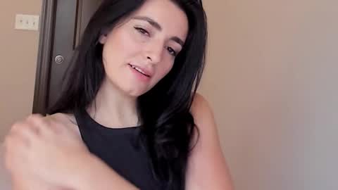 sheisallthat online show from 11/22/25, 09:14