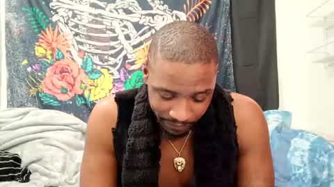 Snapshot of shelbycrazy chatting on 02/17/25, 06:31 King-shelb online show from 02/17/25, 06:31