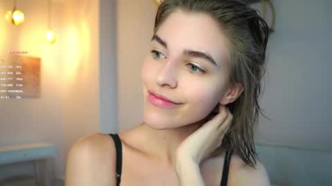 Alex online show from 09/17/25, 01:07