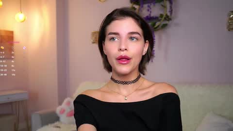 Alex online show from 10/24/25, 01:03