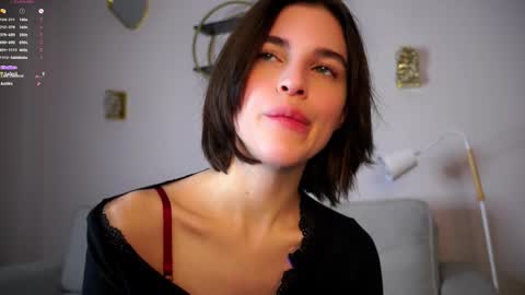 Alex online show from 12/03/25, 01:24