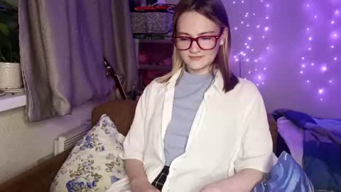 Ashley online show from 07/18/26, 06:01