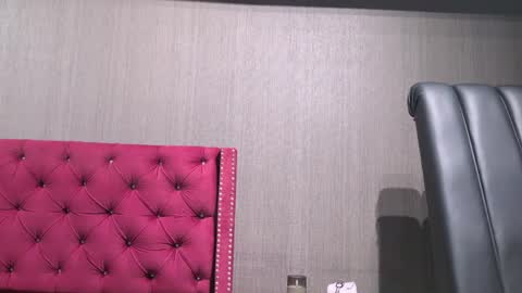 Shelly online show from 05/19/26, 10:05