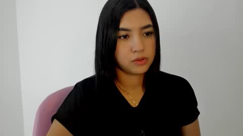   online show from 11/05/25, 04:23