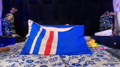 Shelsy online show from 01/05/25, 03:02