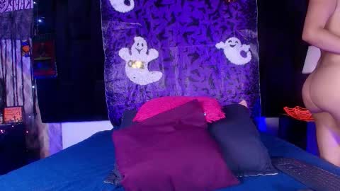 Shelsy online show from 10/17/25, 12:08