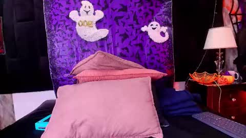 Shelsy online show from 10/30/25, 11:55