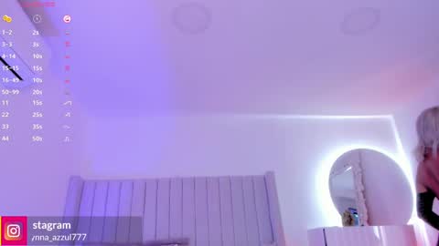 Snapshot of shelynna_azzul chatting on 09/18/25, 08:22 shelynna_azzul online show from 09/18/25, 08:22
