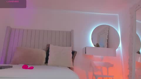 Snapshot of shelynna_azzul chatting on 11/27/25, 07:49 shelynna_azzul online show from 11/27/25, 07:49