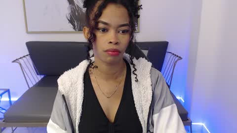 Shenna online show from 12/19/24, 01:18
