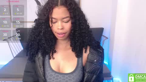 Shenna online show from 02/09/25, 01:03