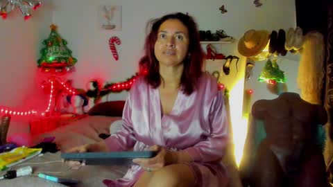 shera hade online show from 12/22/24, 10:38
