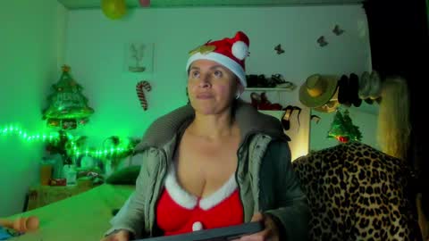 shera hade online show from 12/29/24, 12:52