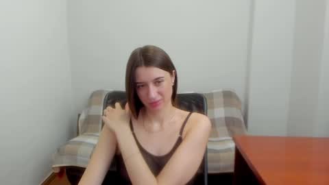 Snapshot of sherril_fox chatting on 12/12/24, 09:08 sherril_fox online show from 12/12/24, 09:08