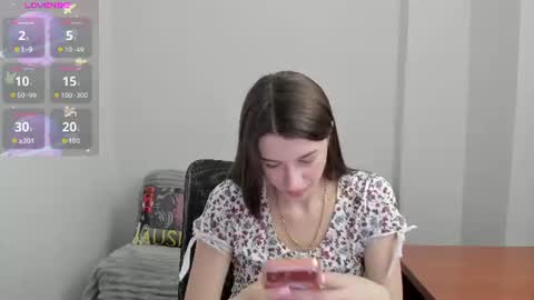 Snapshot of sherril_fox chatting on 07/22/26, 06:16 sherril_fox online show from 07/22/26, 06:16