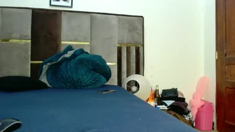 Sherry l online show from 03/03/25, 03:20