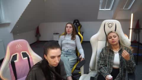 Snapshot of sheryl_elegance chatting on 09/23/25, 10:18 Sheryl online show from 09/23/25, 10:18