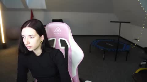 Snapshot of sheryl_elegance chatting on 10/17/25, 10:29 Sheryl online show from 10/17/25, 10:29