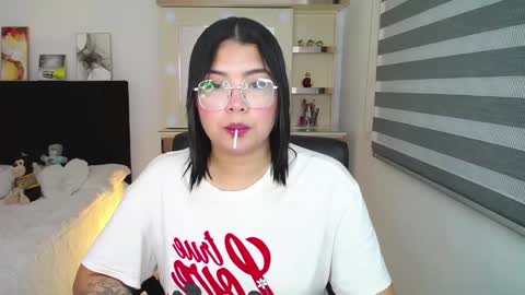 Sheryl Stone2 online show from 02/25/25, 04:03