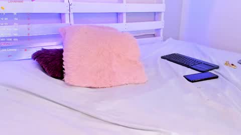 Sheryl Rose  online show from 12/30/24, 03:03