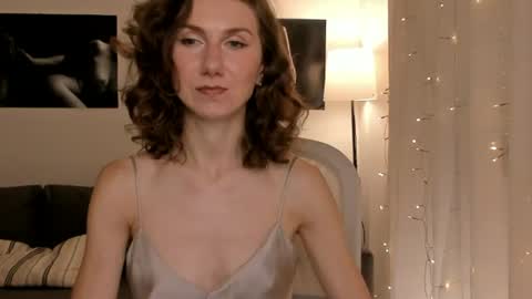 shesleepsnaked online show from 06/18/26, 01:04