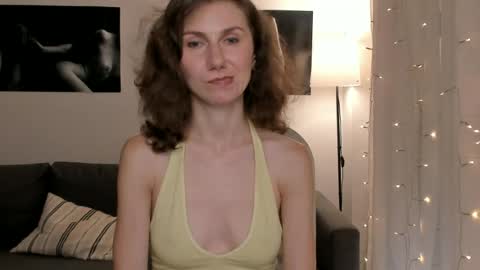 shesleepsnaked online show from 06/24/26, 05:56