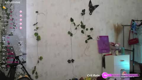 Vanessa online show from 10/06/25, 10:45