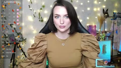 Vanessa online show from 10/11/25, 03:21