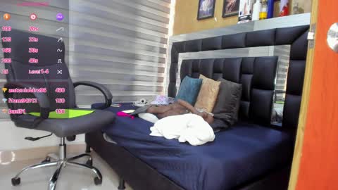 Snapshot of sheyla__ebony chatting on 04/09/26, 10:37 sheyla__ebony online show from 04/09/26, 10:37