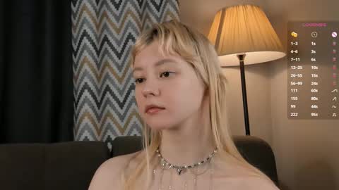Iris online show from 03/11/25, 01:59