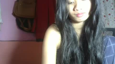 shimmering_kate online show from 01/08/25, 10:06