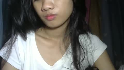 shimmering_kate online show from 02/13/25, 10:54