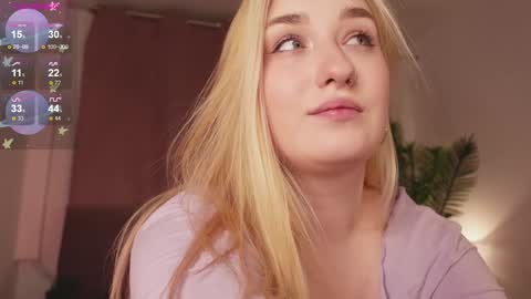 Polly online show from 12/31/24, 10:34