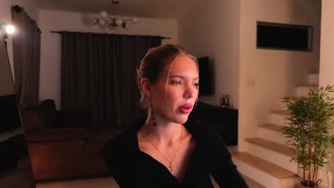 Nika online show from 07/29/26, 04:38