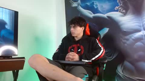Snapshot of shinobi_grey chatting on 01/03/25, 01:58 .. shinobi .. online show from 01/03/25, 01:58