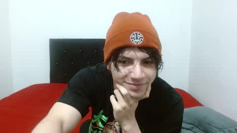 Snapshot of shinobi_grey chatting on 02/10/25, 02:05 .. shinobi .. online show from 02/10/25, 02:05