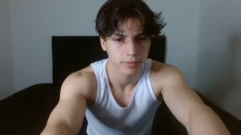 Snapshot of shinobi_grey chatting on 02/15/25, 03:17 .. shinobi .. online show from 02/15/25, 03:17