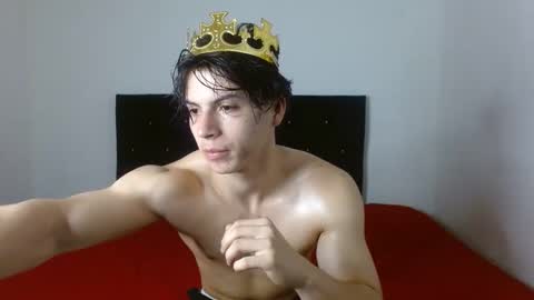 Snapshot of shinobi_grey chatting on 02/19/25, 02:55 .. shinobi .. online show from 02/19/25, 02:55