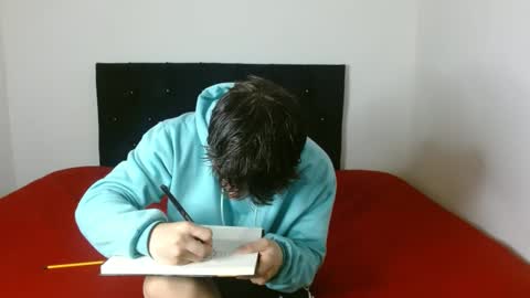 Snapshot of shinobi_grey chatting on 02/21/25, 04:48 .. shinobi .. online show from 02/21/25, 04:48