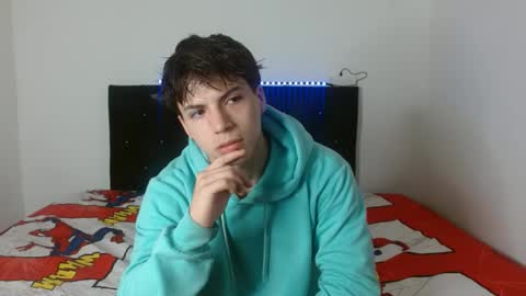Snapshot of shinobi_grey chatting on 03/04/25, 02:32 .. shinobi .. online show from 03/04/25, 02:32