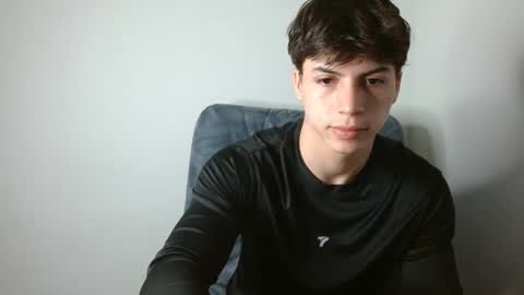 Snapshot of shinobi_grey chatting on 03/11/25, 02:51 .. shinobi .. online show from 03/11/25, 02:51